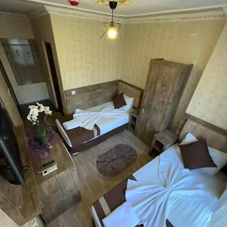 Hotel Oezguer