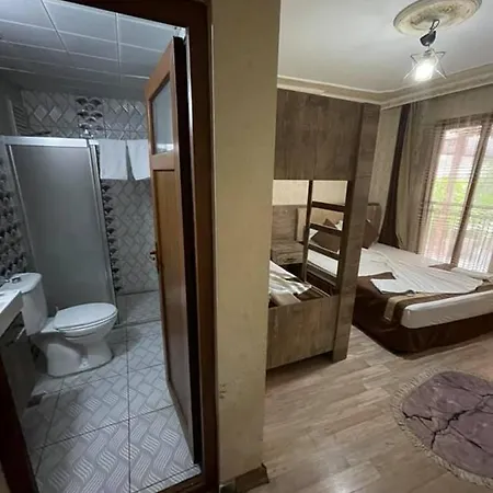 Hotel Oezguer